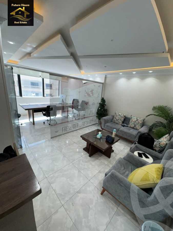 https://aqarmap.com.eg/ar/listing/6283362-for-rent-cairo-el-maadi-compounds-rayhanah-plaza