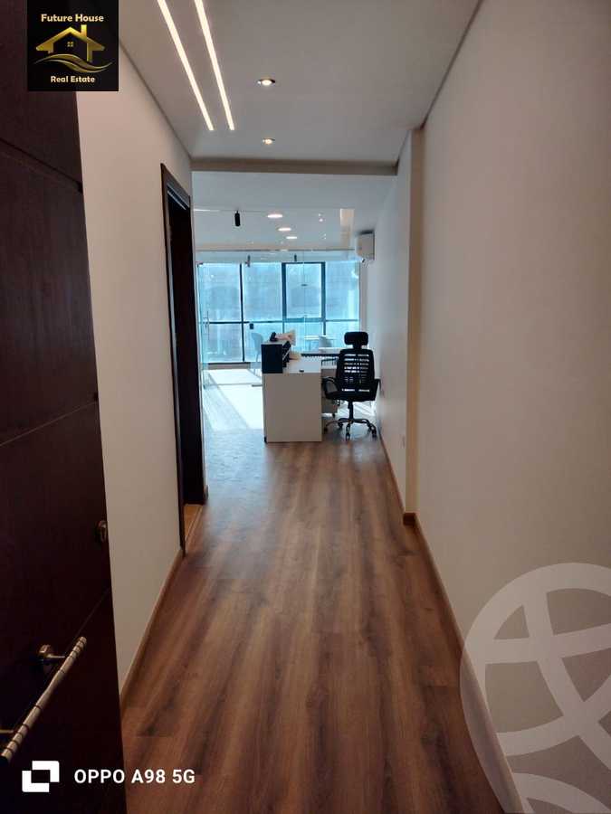 https://aqarmap.com.eg/ar/listing/6293051-for-rent-cairo-el-maadi-compounds-rayhanah-plaza