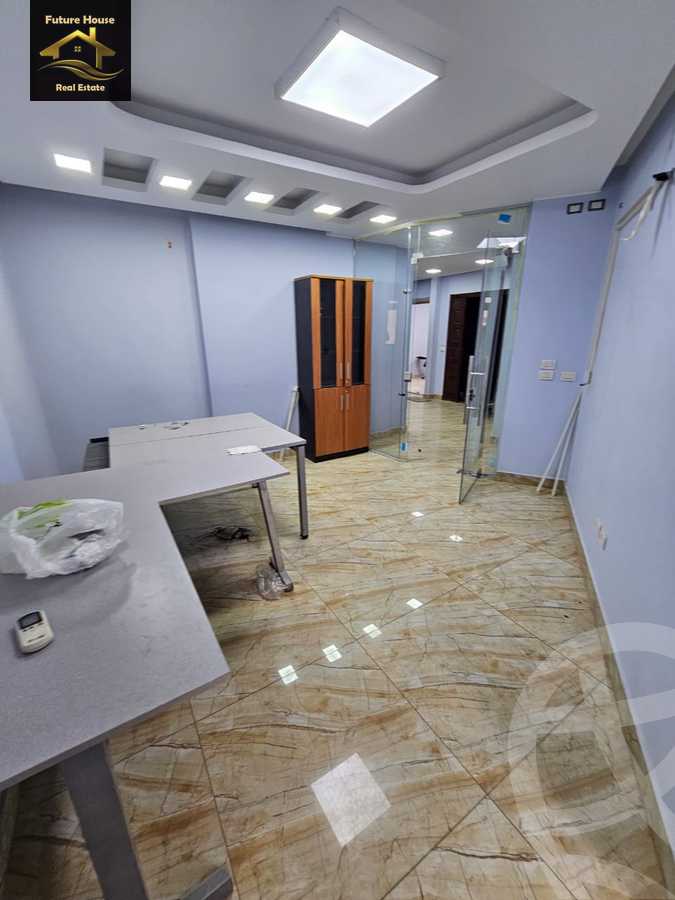https://aqarmap.com.eg/ar/listing/6293135-for-rent-cairo-el-maadi-compounds-rayhanah-residence
