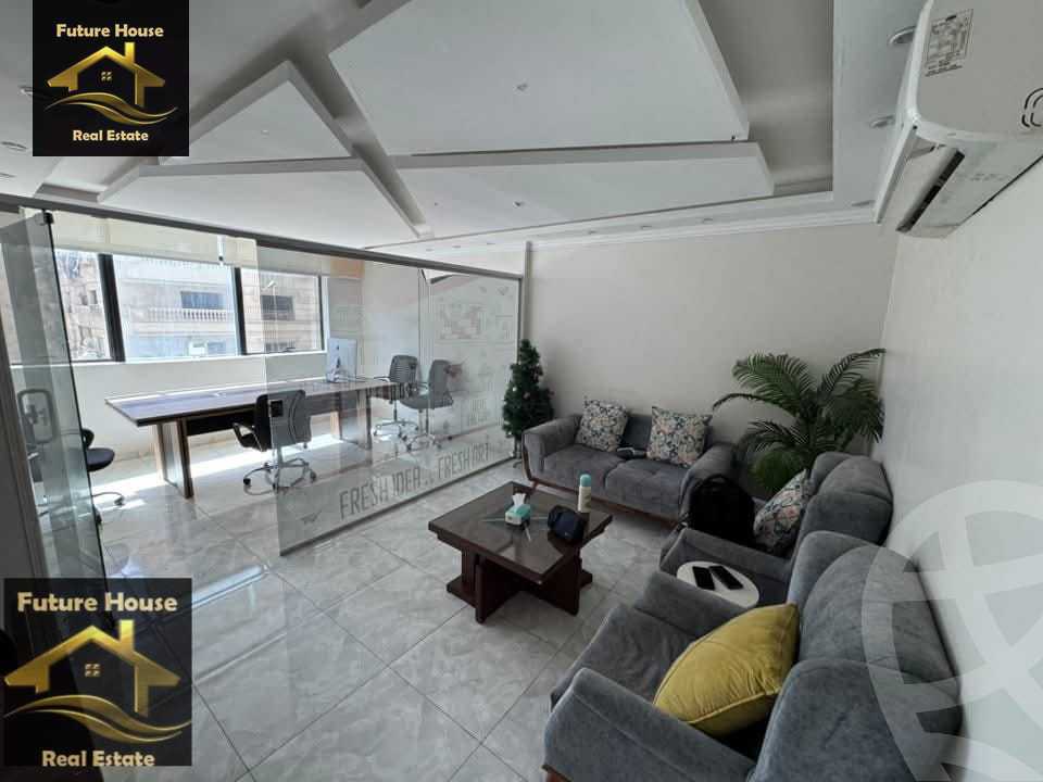 https://aqarmap.com.eg/en/listing/6293519-for-rent-cairo-el-maadi-compounds-rayhanah-plaza