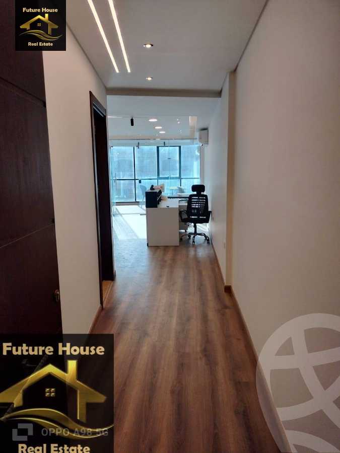 https://aqarmap.com.eg/en/listing/6345589-for-rent-cairo-el-maadi-compounds-rayhanah-plaza