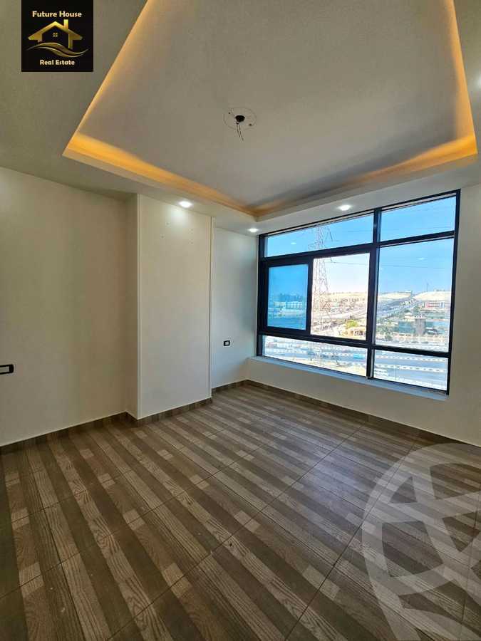 https://aqarmap.com.eg/en/listing/6346032-for-rent-cairo-el-maadi-compounds-rayhanah-plaza