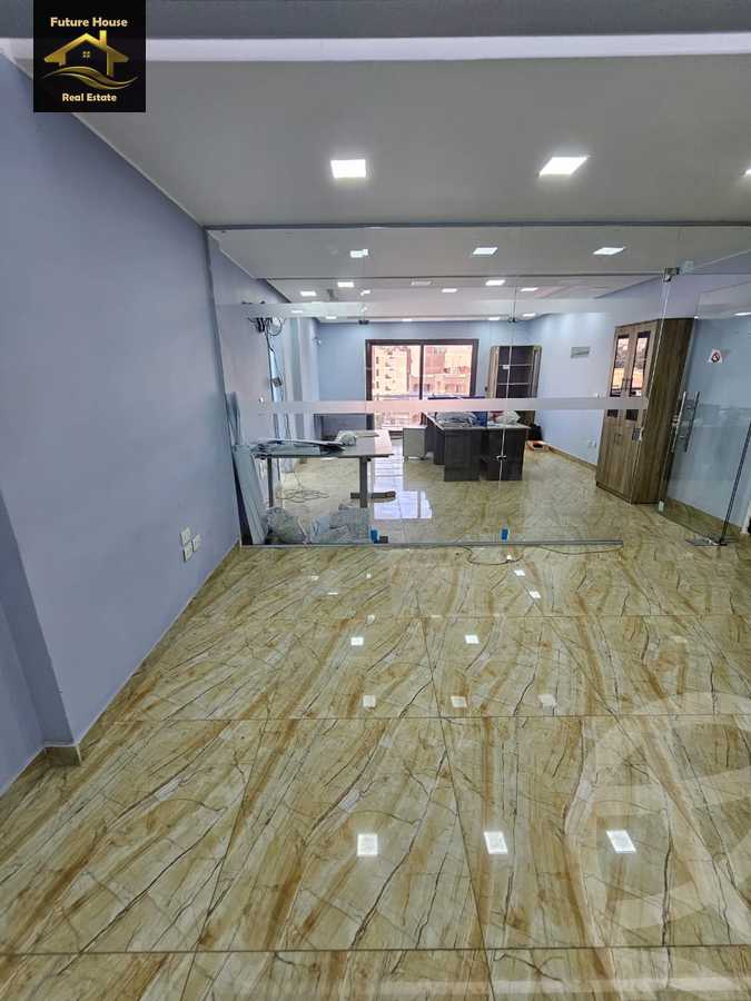 https://aqarmap.com.eg/en/listing/6352322-for-rent-cairo-el-maadi-compounds-rayhanah-plaza