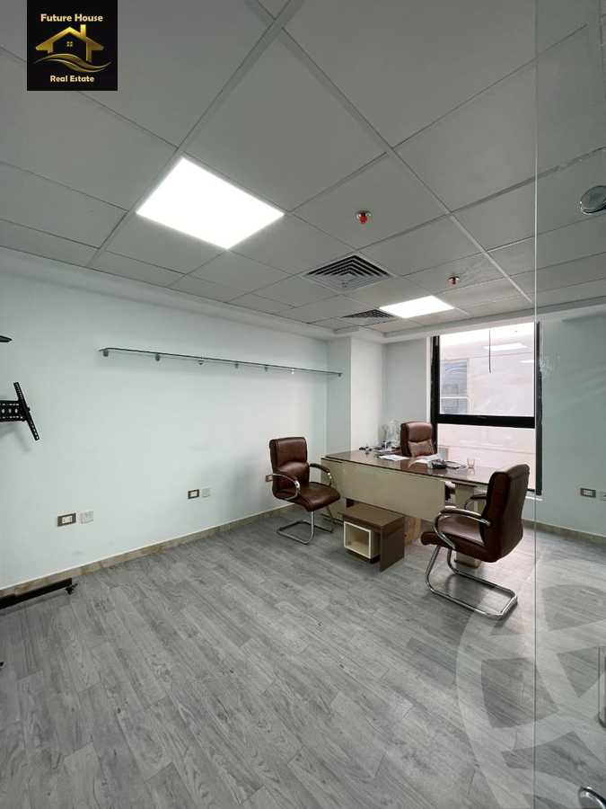 https://aqarmap.com.eg/ar/listing/6366283-for-rent-cairo-el-maadi-compounds-kmbwnd-wn-qtmyh-m-mr-lmrshdy