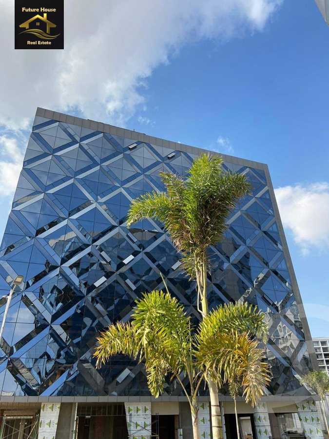 https://aqarmap.com.eg/ar/listing/6366283-for-rent-cairo-el-maadi-compounds-kmbwnd-wn-qtmyh-m-mr-lmrshdy