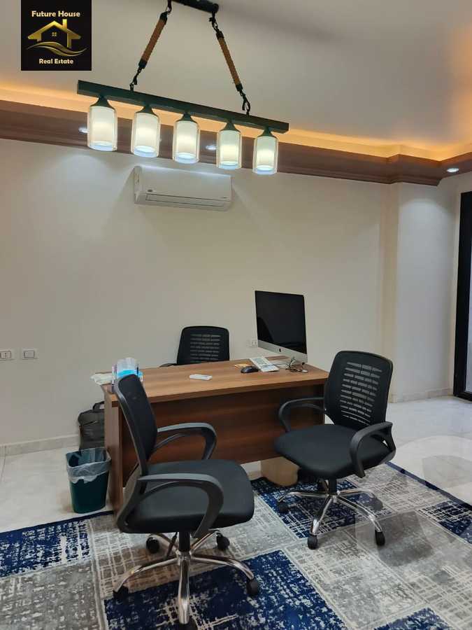 https://aqarmap.com.eg/en/listing/6366481-for-rent-cairo-el-maadi-compounds-rayhanah-plaza