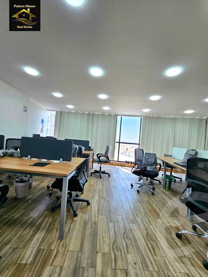 https://aqarmap.com.eg/ar/listing/6369410-for-rent-cairo-el-maadi-compounds-rayhanah-plaza