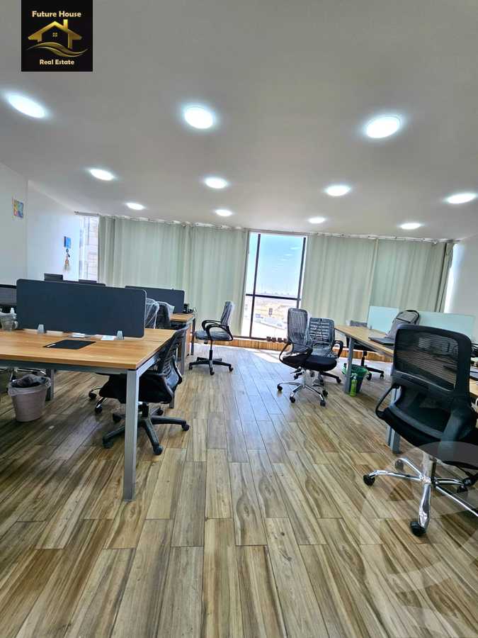 https://aqarmap.com.eg/ar/listing/6369410-for-rent-cairo-el-maadi-compounds-rayhanah-plaza