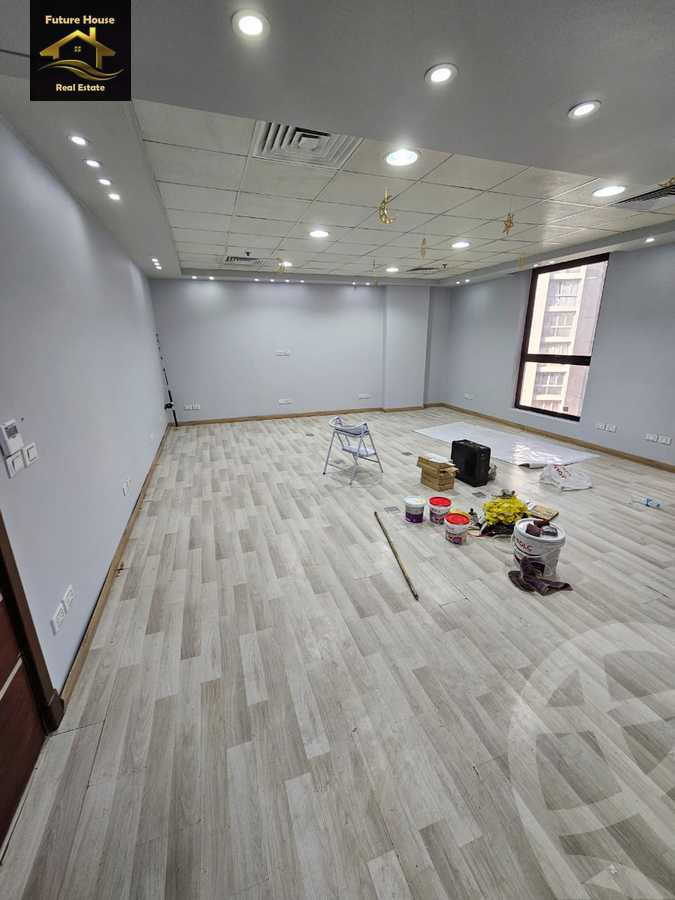 https://aqarmap.com.eg/ar/listing/6372429-for-sale-cairo-el-maadi-compounds-kmbwnd-wn-qtmyh-m-mr-lmrshdy