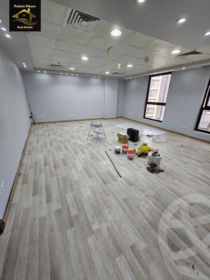 https://aqarmap.com.eg/ar/listing/6372429-for-sale-cairo-el-maadi-compounds-kmbwnd-wn-qtmyh-m-mr-lmrshdy