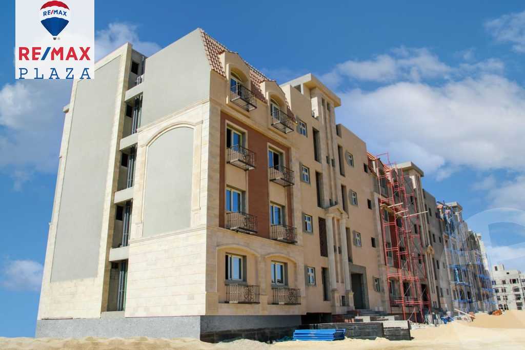 https://aqarmap.com.eg/en/listing/5773639-for-sale-cairo-new-cairo-compounds-rock-vera