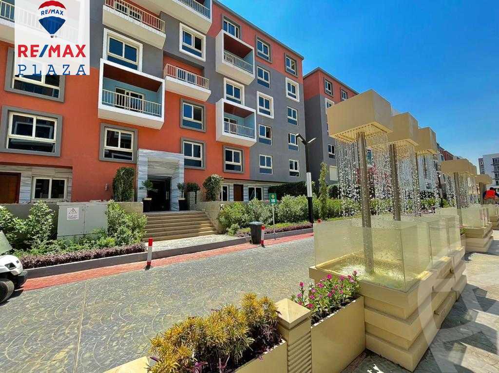 https://aqarmap.com.eg/en/listing/5885253-for-sale-cairo-new-cairo-compounds-mwrd-fq-llttwyr