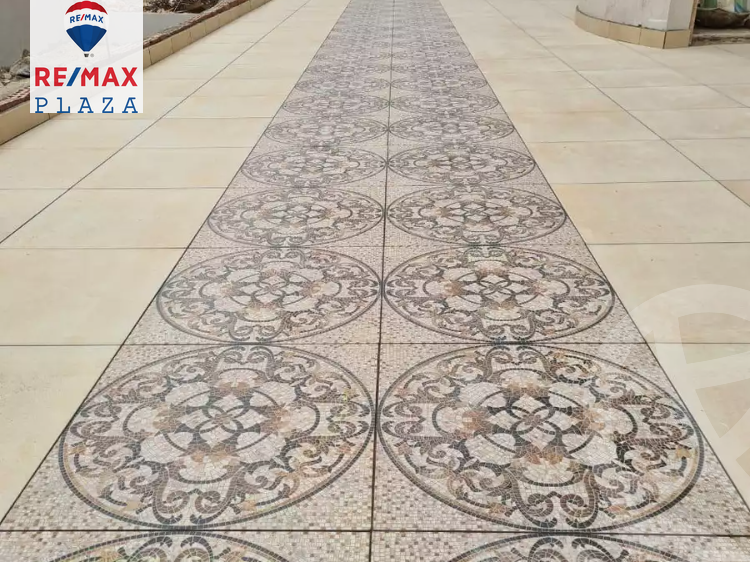 https://aqarmap.com.eg/en/listing/5737470-for-sale-cairo-el-shorouk-lhy-lthny-grb-neighbourhood-2-b-el-shaheed-nada-khattab-st