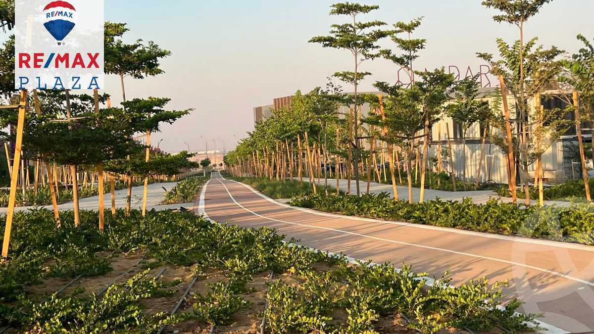 https://aqarmap.com.eg/en/listing/5751791-for-sale-cairo-new-cairo-lmstqbl-syty-compounds-green-square