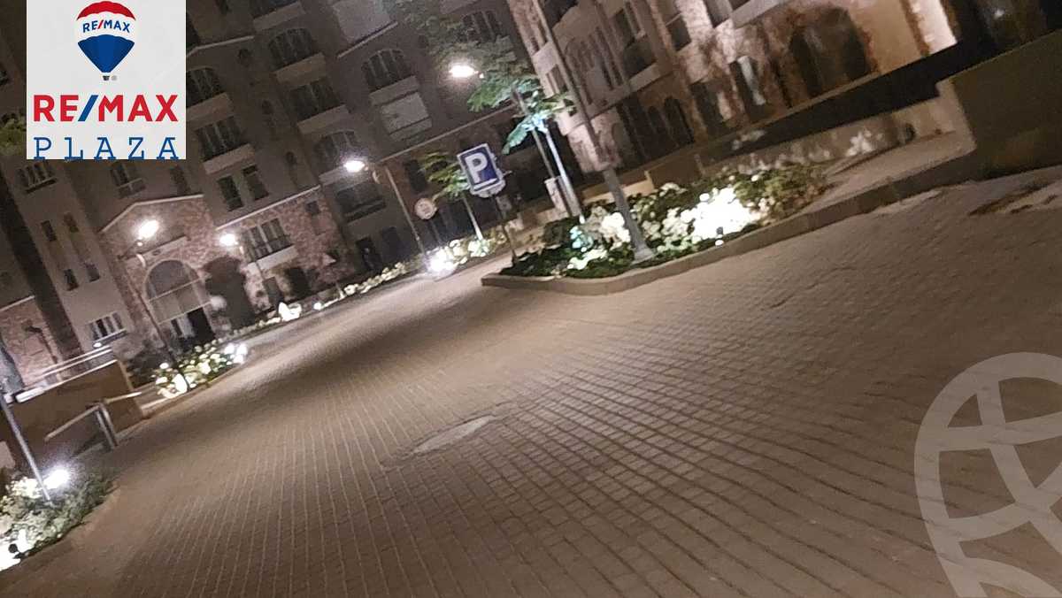 https://aqarmap.com.eg/en/listing/5751791-for-sale-cairo-new-cairo-lmstqbl-syty-compounds-green-square
