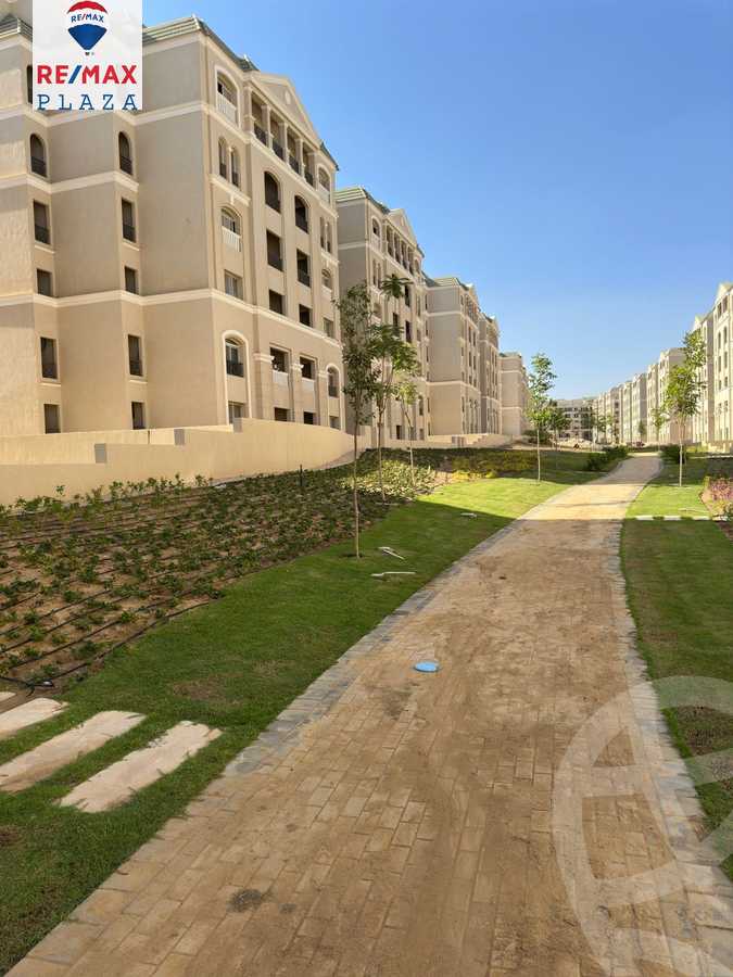 https://aqarmap.com.eg/en/listing/5758904-for-sale-cairo-new-cairo-lmstqbl-syty-compounds-lavenir