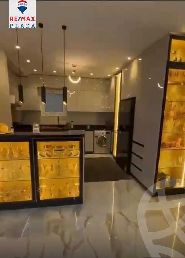 https://aqarmap.com.eg/ar/listing/5759429-for-sale-cairo-new-cairo-compounds-hyde-park-park-corner-hyde-park
