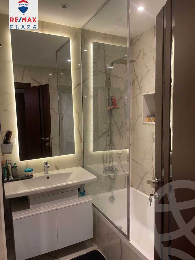 https://aqarmap.com.eg/ar/listing/5759429-for-sale-cairo-new-cairo-compounds-hyde-park-park-corner-hyde-park
