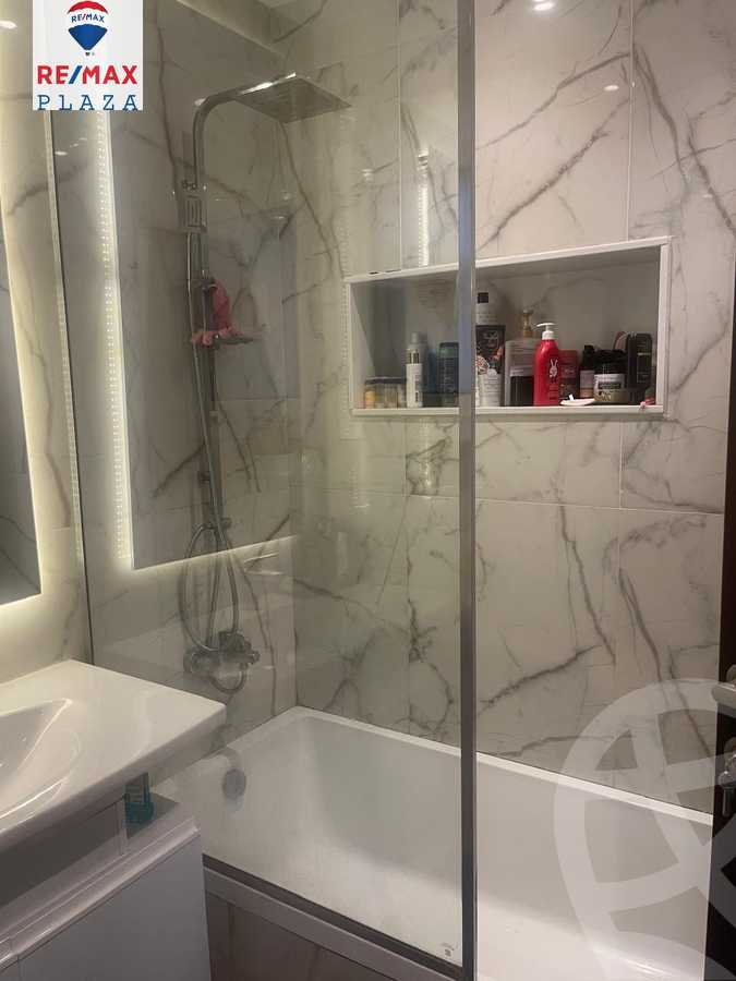https://aqarmap.com.eg/ar/listing/5759429-for-sale-cairo-new-cairo-compounds-hyde-park-park-corner-hyde-park