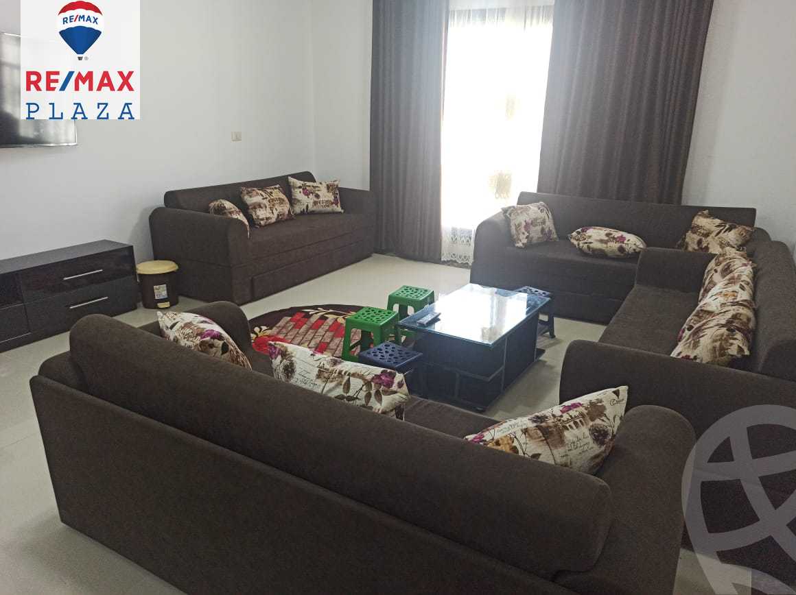 https://aqarmap.com.eg/en/listing/5762555-for-rent-cairo-new-cairo-compounds-park-mall-arab-development