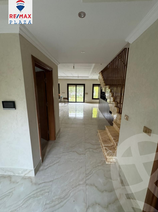 https://aqarmap.com.eg/ar/listing/5786170-for-sale-cairo-new-cairo-compounds-hyde-park-cluster-5-hyde-park