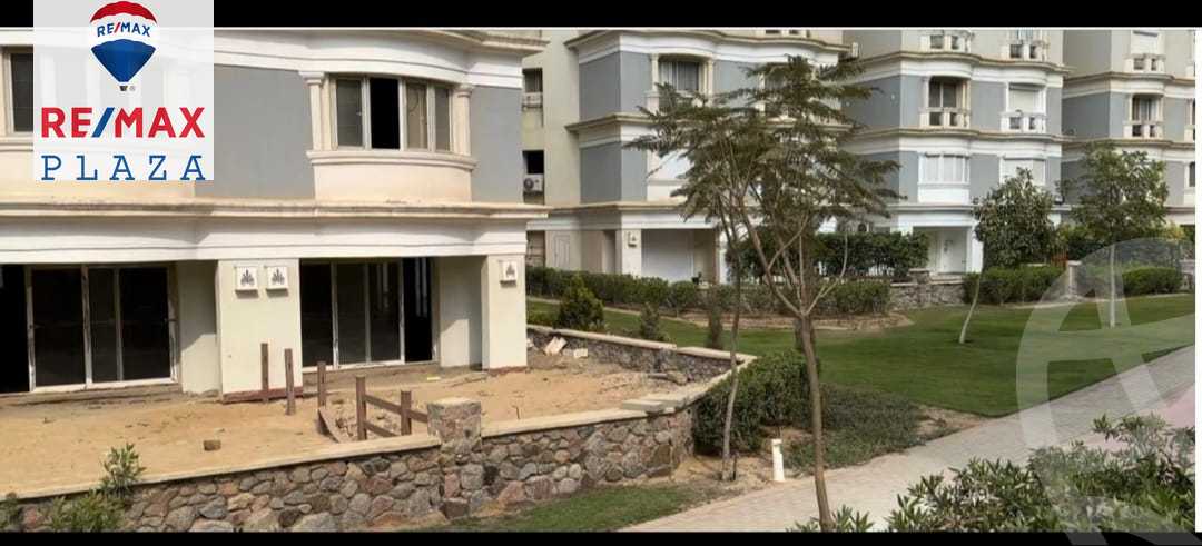https://aqarmap.com.eg/en/listing/5794278-for-sale-cairo-new-cairo-compounds-mountain-view-hyde-park