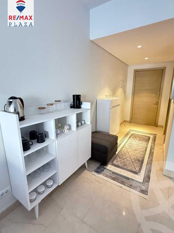 https://aqarmap.com.eg/en/listing/5795444-for-rent-cairo-new-cairo-compounds-mivida-mivida-parcel