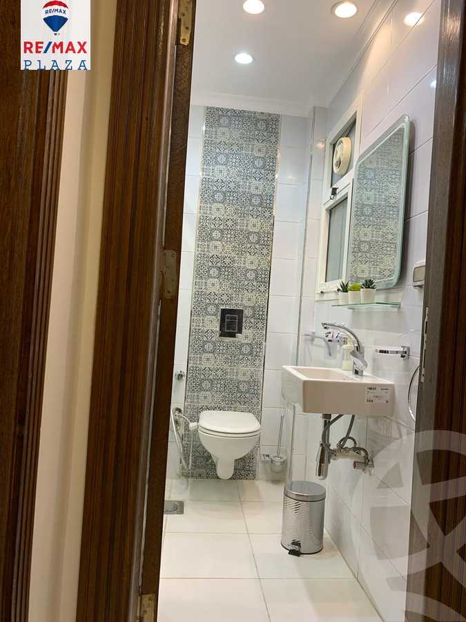 https://aqarmap.com.eg/en/listing/5808487-for-sale-cairo-new-cairo-madinaty-third-zone-buildings-talaat-moustafa-road