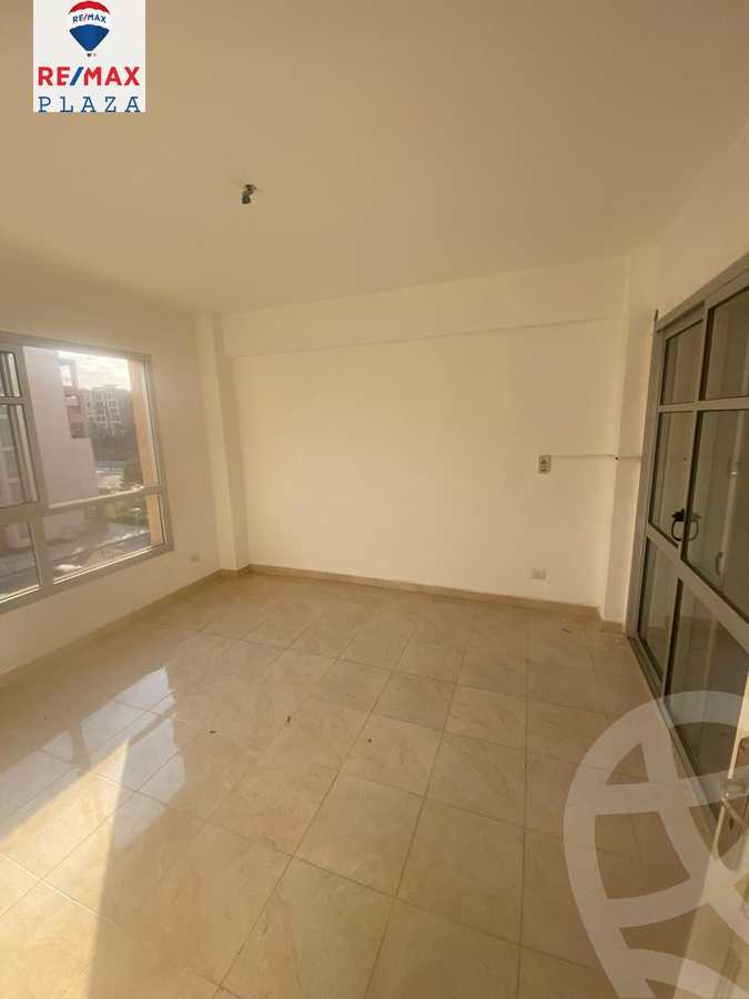 https://aqarmap.com.eg/ar/listing/5817605-for-rent-cairo-new-cairo-madinaty-eighth-zone-buildings-madinaty-b-8