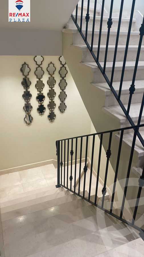 https://aqarmap.com.eg/en/listing/5834611-for-sale-cairo-new-cairo-compounds-hyde-park-park-corner-hyde-park
