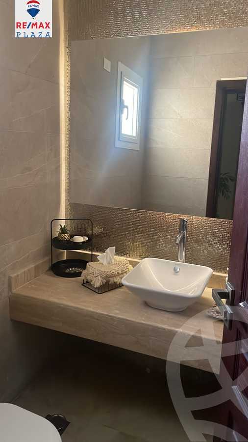 https://aqarmap.com.eg/en/listing/5834611-for-sale-cairo-new-cairo-compounds-hyde-park-park-corner-hyde-park