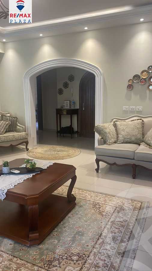 https://aqarmap.com.eg/en/listing/5834611-for-sale-cairo-new-cairo-compounds-hyde-park-park-corner-hyde-park