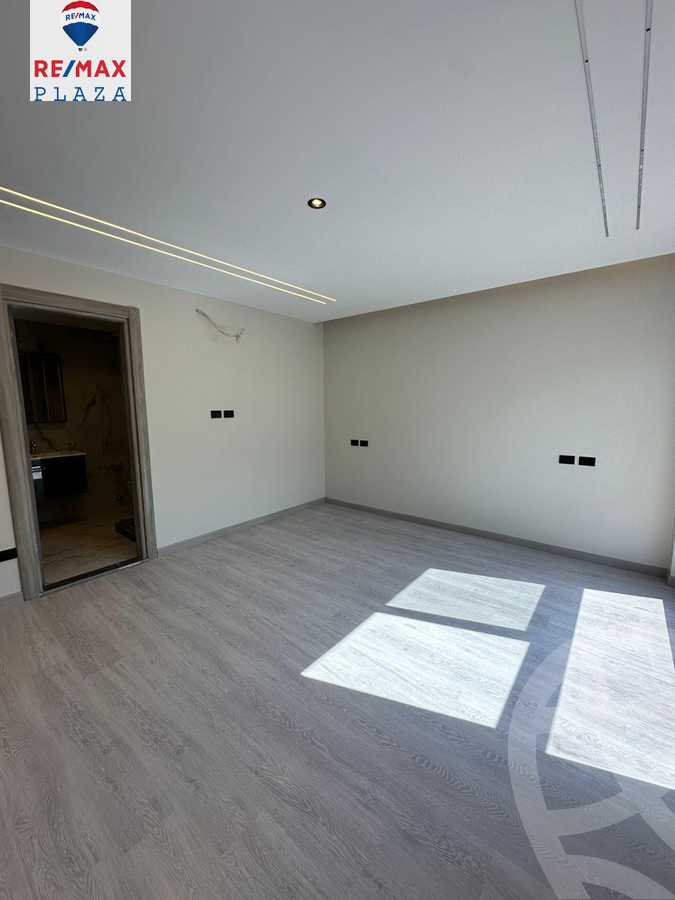 https://aqarmap.com.eg/en/listing/5834724-for-sale-cairo-new-cairo-compounds-mwrd-fq-llttwyr