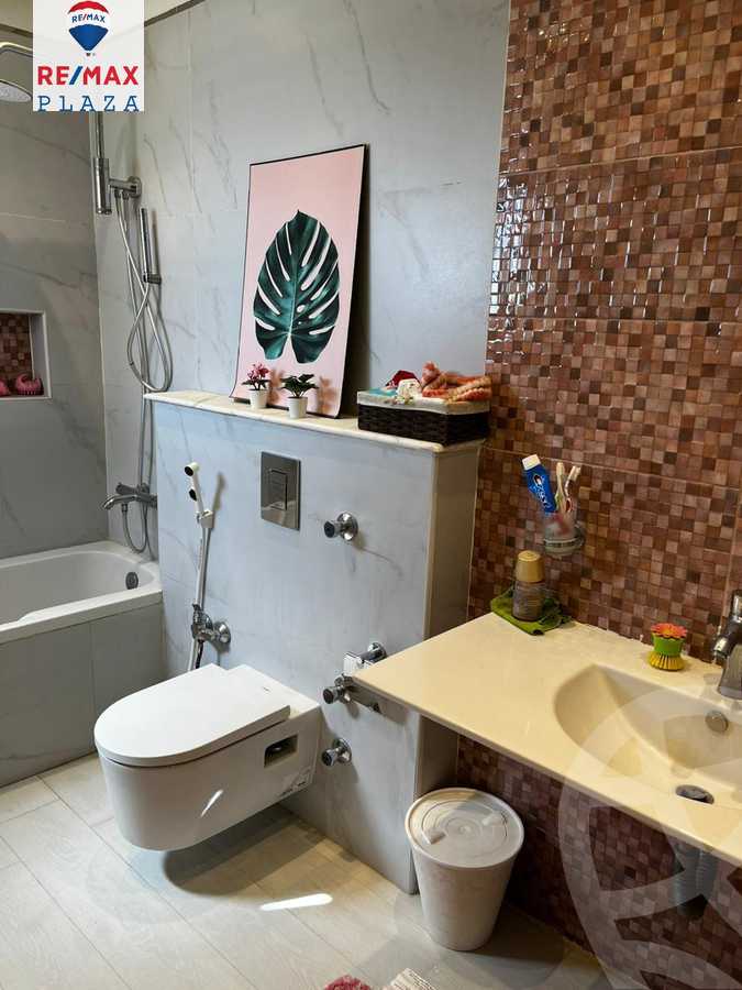 https://aqarmap.com.eg/en/listing/5838205-for-sale-cairo-new-heliopolis-compounds-stella-heliopolis