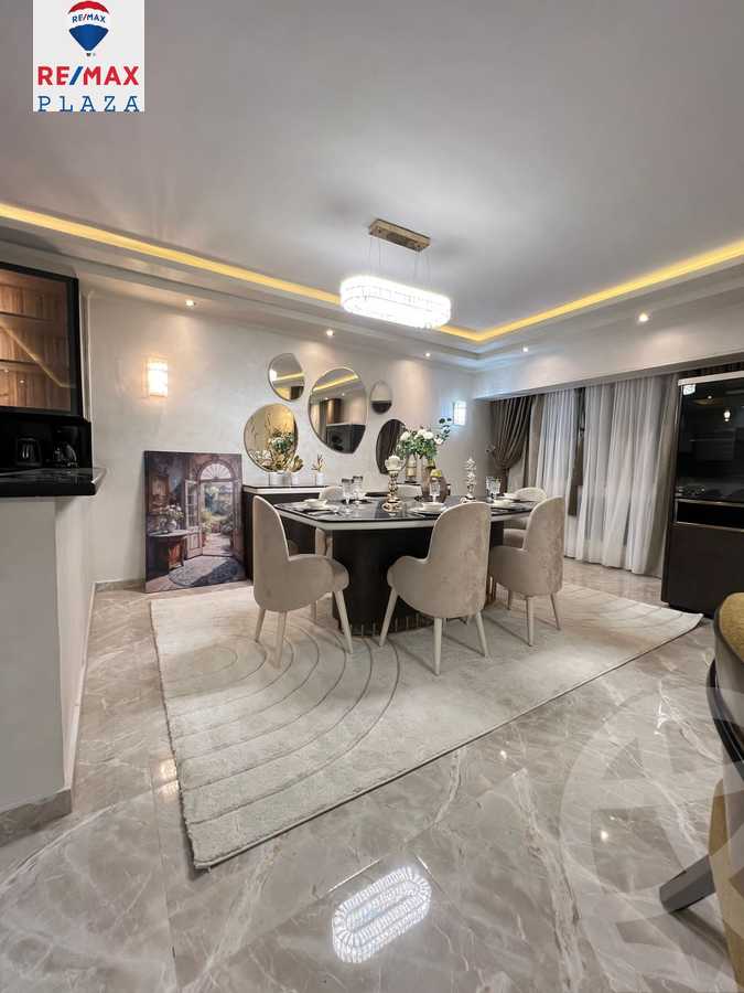 https://aqarmap.com.eg/en/listing/5838386-for-sale-cairo-new-cairo-compounds-mwrd-fq-llttwyr