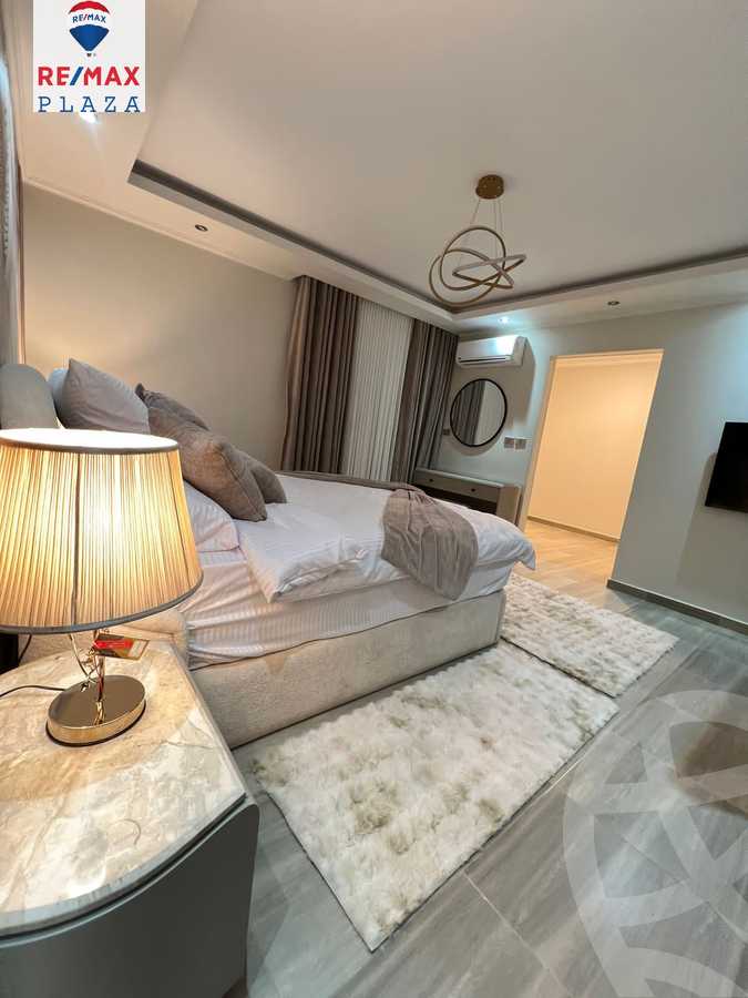 https://aqarmap.com.eg/en/listing/5838386-for-sale-cairo-new-cairo-compounds-mwrd-fq-llttwyr