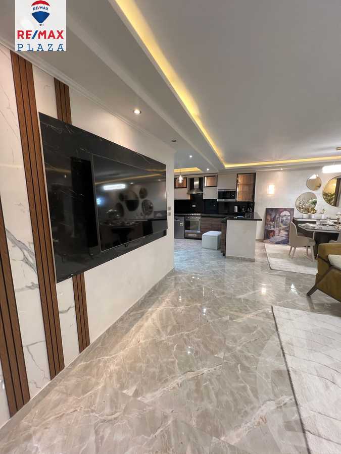 https://aqarmap.com.eg/en/listing/5838386-for-sale-cairo-new-cairo-compounds-mwrd-fq-llttwyr