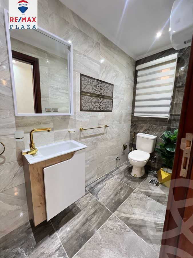 https://aqarmap.com.eg/en/listing/5838386-for-sale-cairo-new-cairo-compounds-mwrd-fq-llttwyr