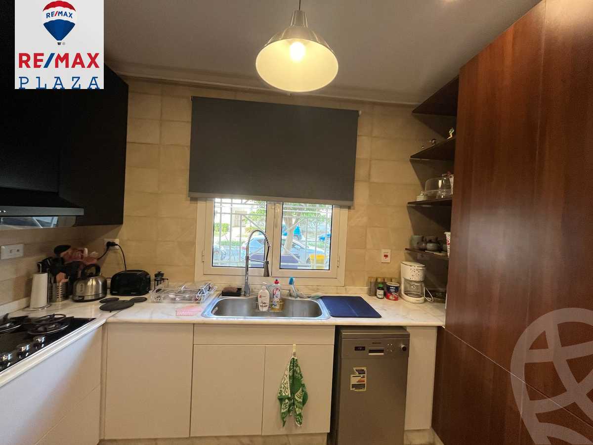 https://aqarmap.com.eg/en/listing/5854044-for-sale-cairo-new-cairo-compounds-mountain-view-hyde-park