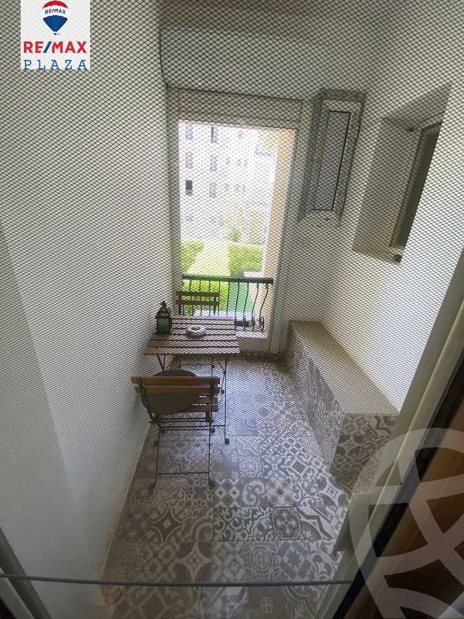 https://aqarmap.com.eg/en/listing/5854044-for-sale-cairo-new-cairo-compounds-mountain-view-hyde-park