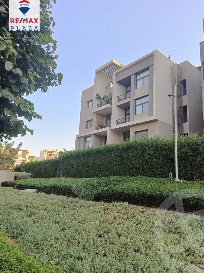 https://aqarmap.com.eg/en/listing/5860958-for-sale-cairo-new-cairo-compounds-fifth-square