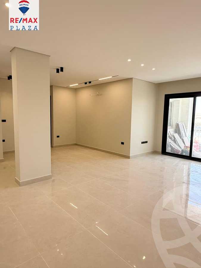 https://aqarmap.com.eg/en/listing/5865317-for-rent-cairo-new-cairo-compounds-hyde-park-park-corner-hyde-park
