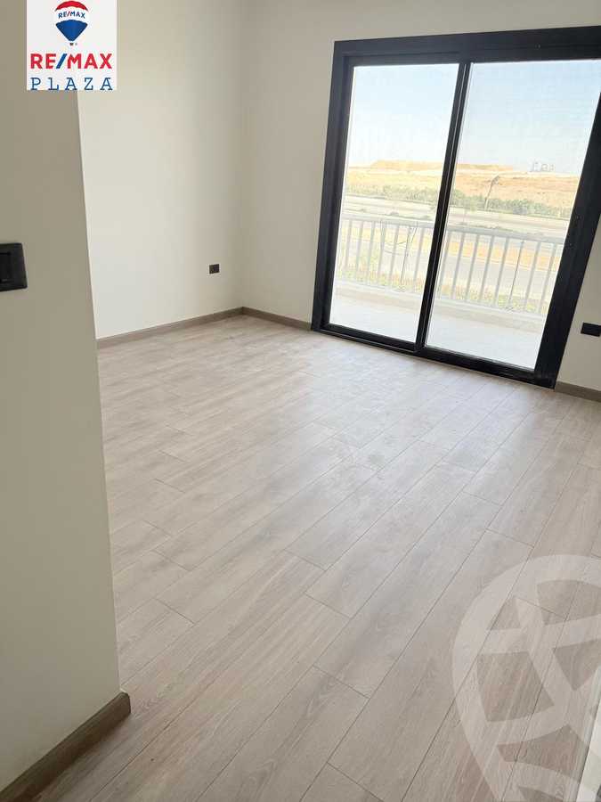 https://aqarmap.com.eg/en/listing/5865317-for-rent-cairo-new-cairo-compounds-hyde-park-park-corner-hyde-park