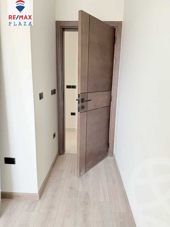 https://aqarmap.com.eg/en/listing/5865317-for-rent-cairo-new-cairo-compounds-hyde-park-park-corner-hyde-park