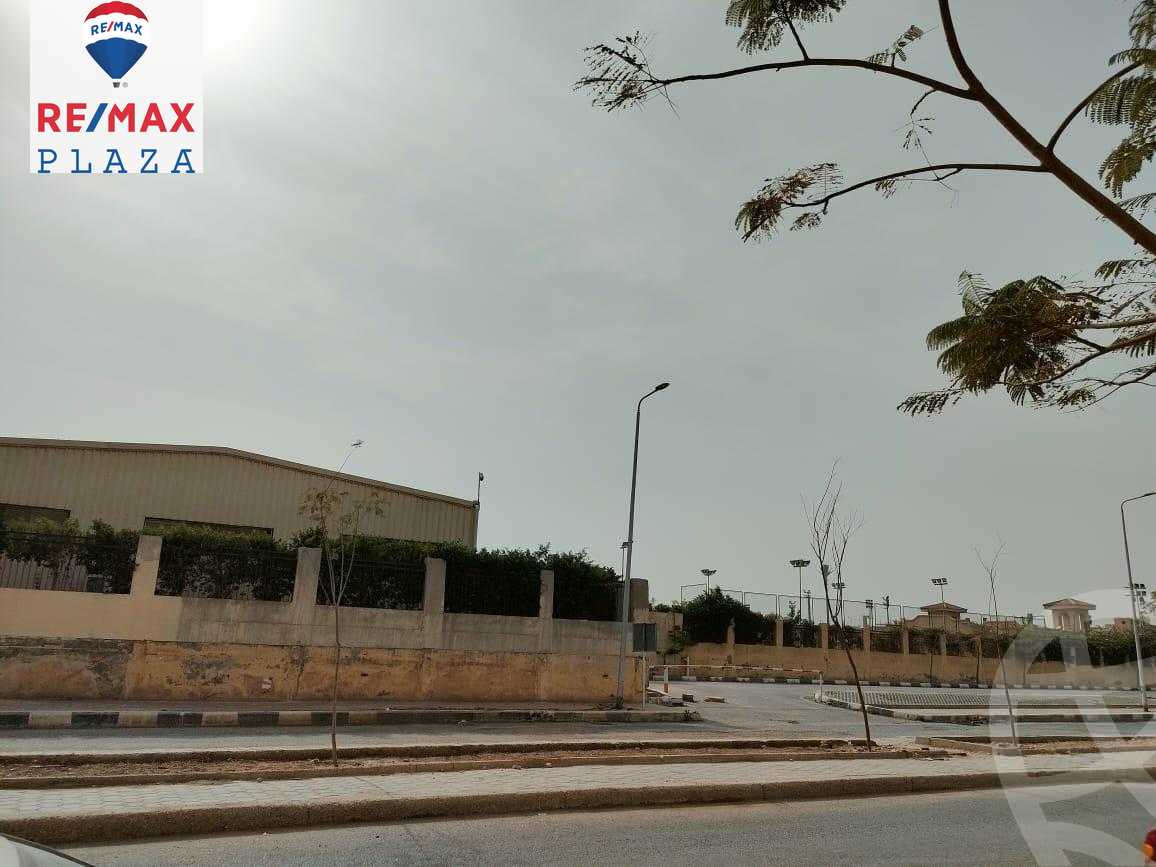 https://aqarmap.com.eg/en/listing/5877433-for-sale-cairo-el-shorouk-lmntq-lthny-neighbourhood-1
