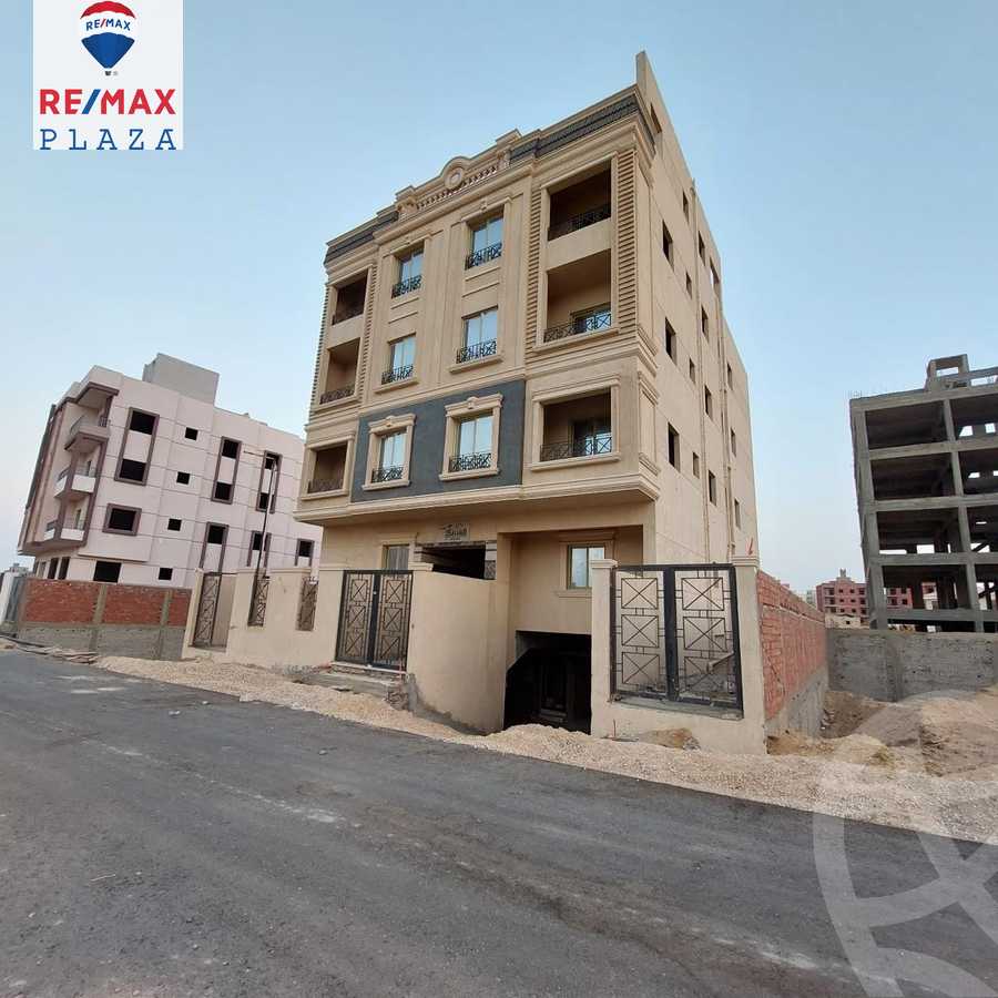 https://aqarmap.com.eg/en/listing/5878921-for-sale-cairo-new-cairo-bait-el-watan-second-neighborhood