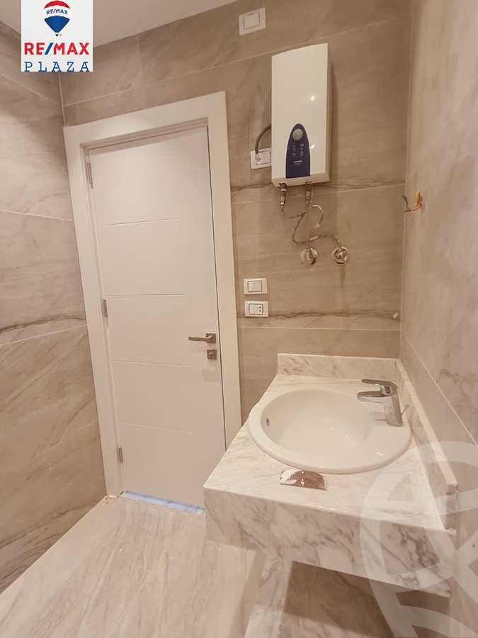 https://aqarmap.com.eg/en/listing/5879901-for-rent-cairo-new-cairo-compounds-hyde-park-hpr-hyde-park