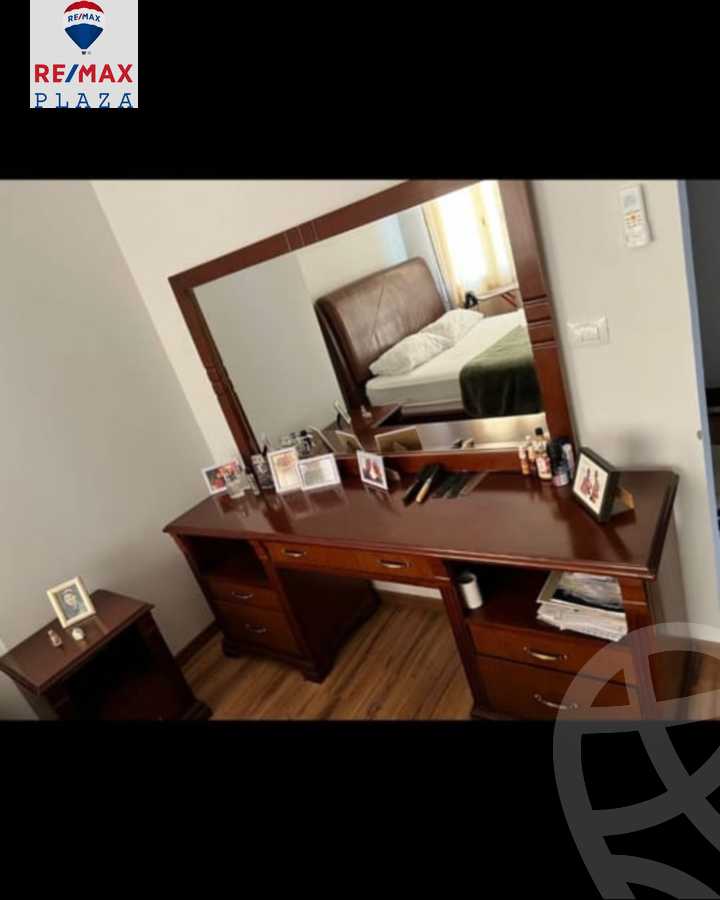 https://aqarmap.com.eg/en/listing/5882449-for-rent-cairo-new-cairo-compounds-mountain-view-hyde-park