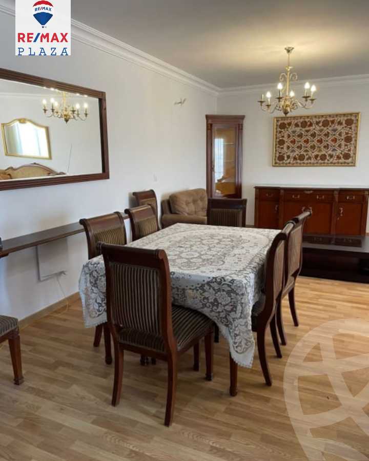 https://aqarmap.com.eg/en/listing/5882449-for-rent-cairo-new-cairo-compounds-mountain-view-hyde-park