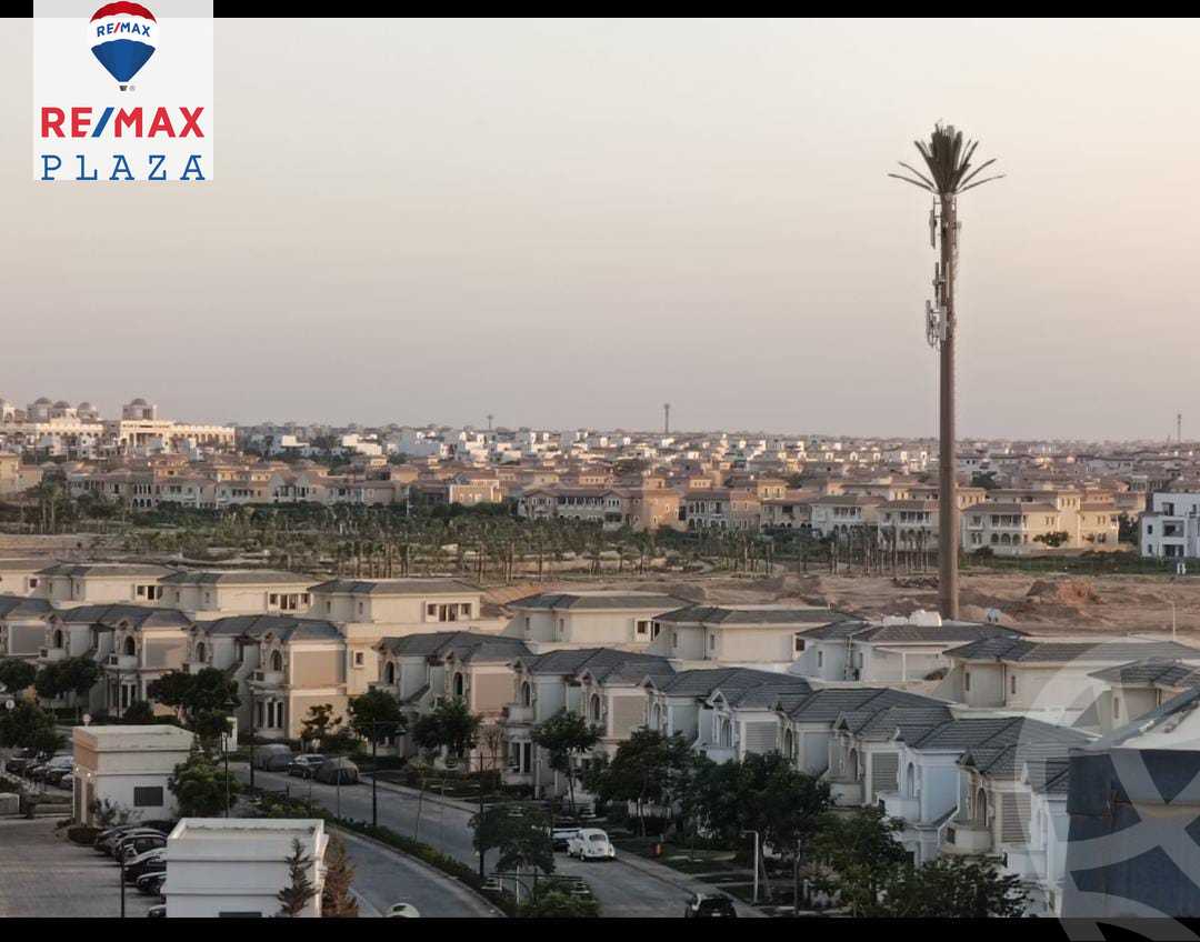 https://aqarmap.com.eg/en/listing/5882819-for-sale-cairo-new-cairo-compounds-mountain-view-hyde-park